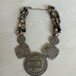 Another short statement, necklace, metal, and stones adjust